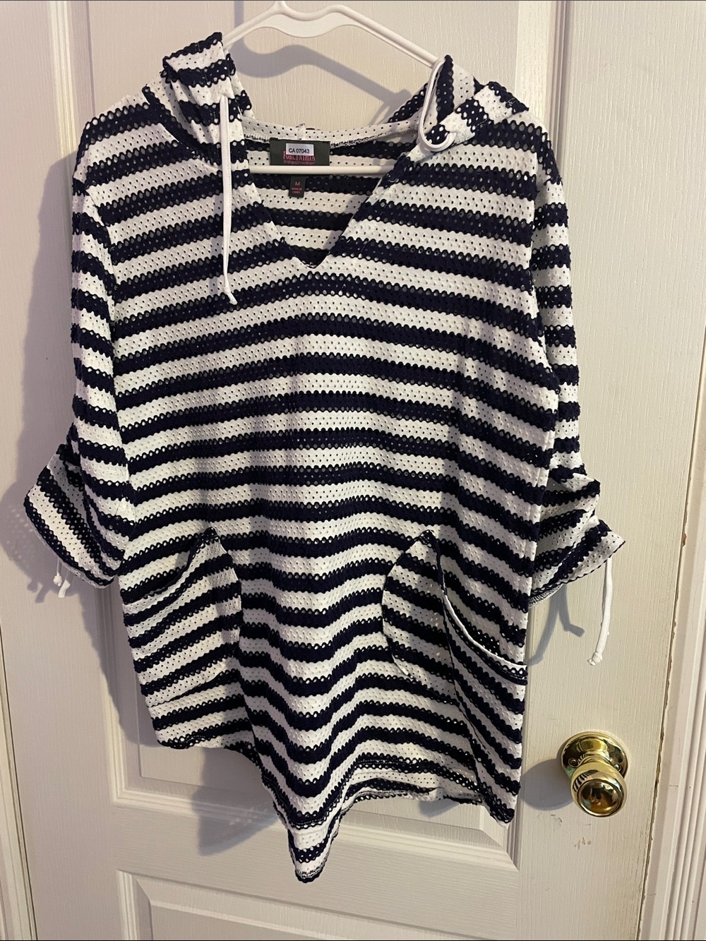 For Cynthia Black and White Striped Hooded Swim Coverup